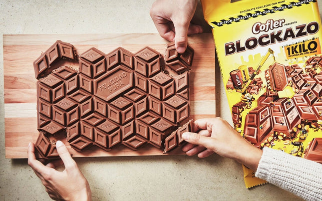 Chocolate Blockazo con Maní Cofler, 1 kg / 35,27 oz
