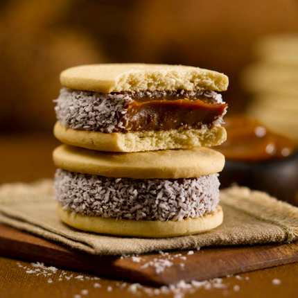 Alfajor Cachafaz de Maicena con Coco y Dulce de Leche, (12 units) 912 g / 32.16 oz (Original box of 6 packs)