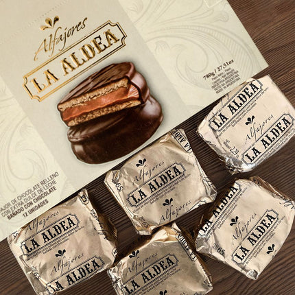 Alfajor La Aldea de Chocolate con Dulce de Leche, 65 g / 2.29 oz (Box of 12)